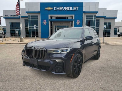 2022 BMW X7 M50i