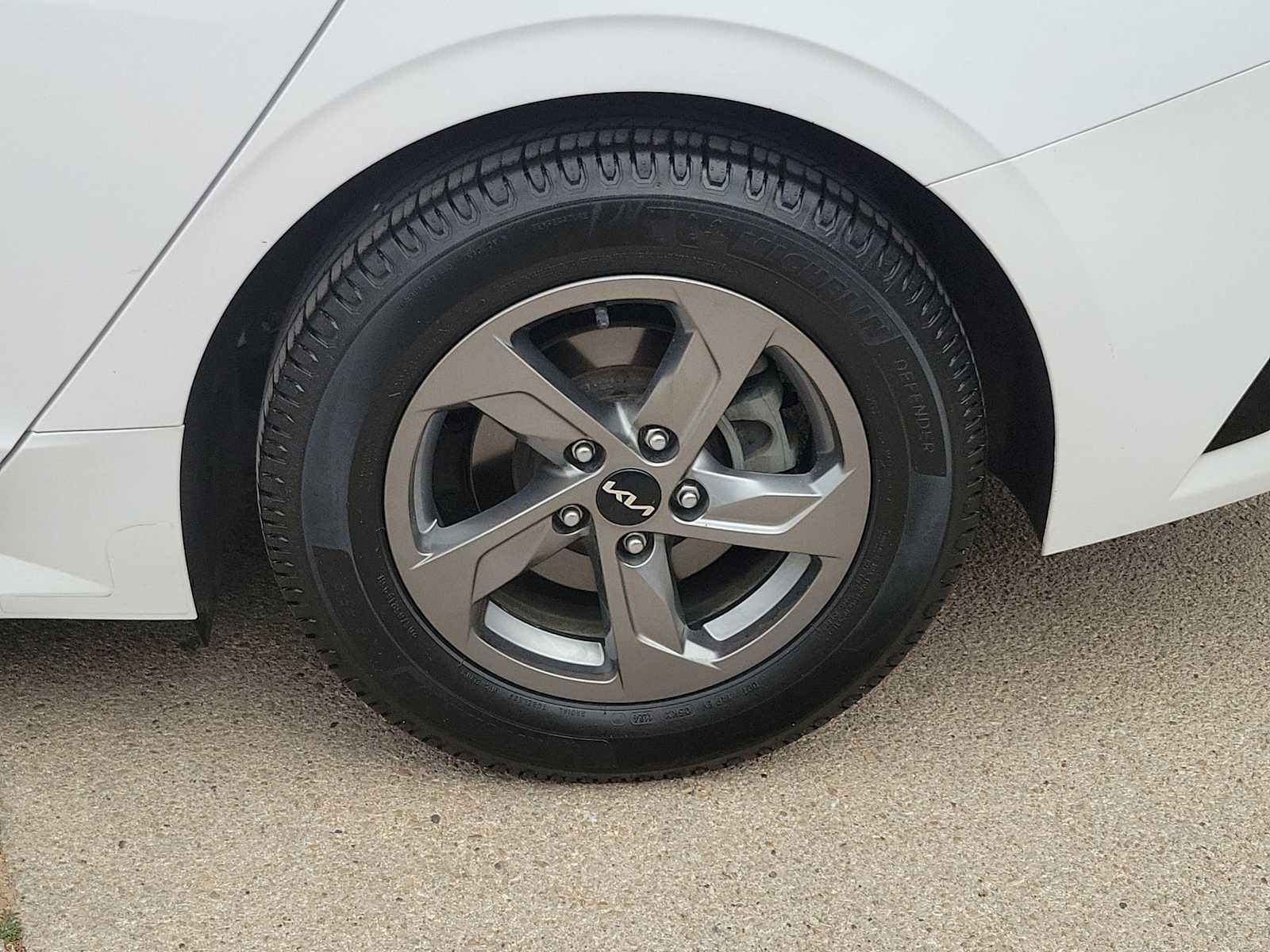 2022 Kia K5 LXS