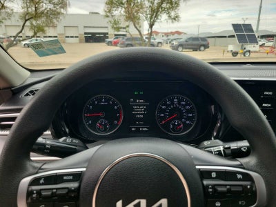 2022 Kia K5 LXS