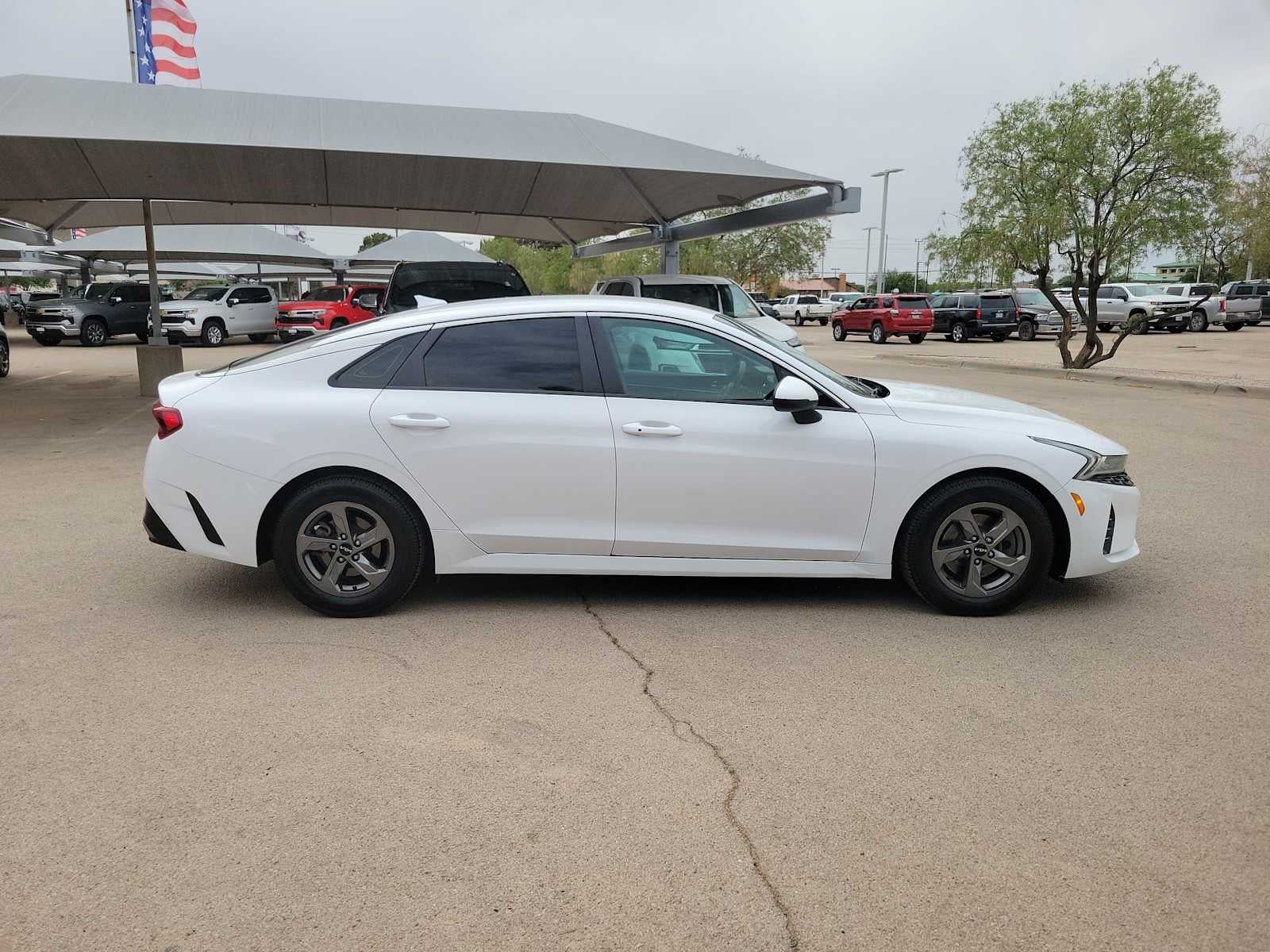 2022 Kia K5 LXS