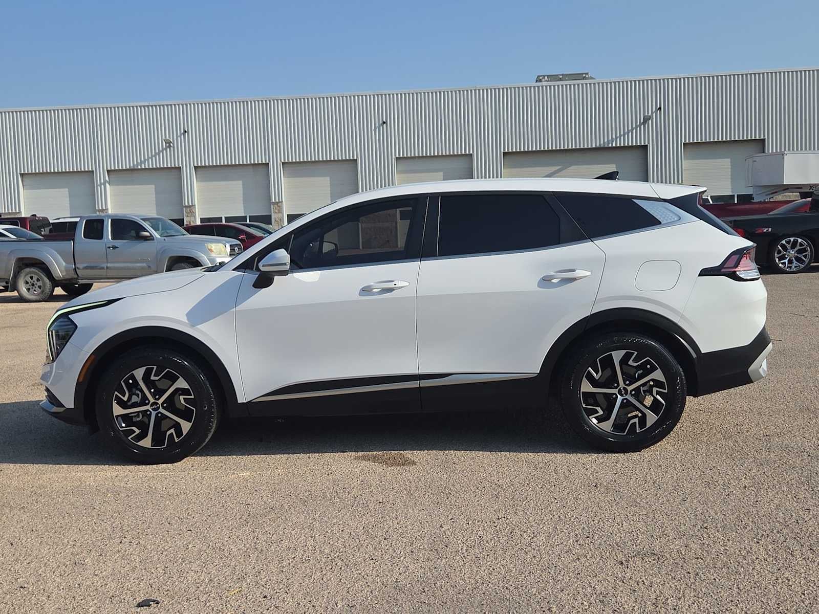 2025 Kia Sportage EX