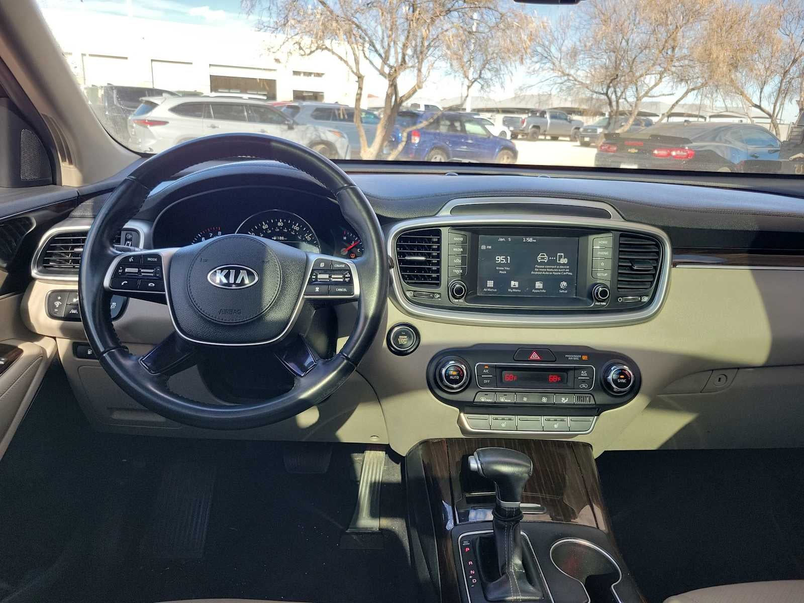 2020 Kia Sorento EX V6