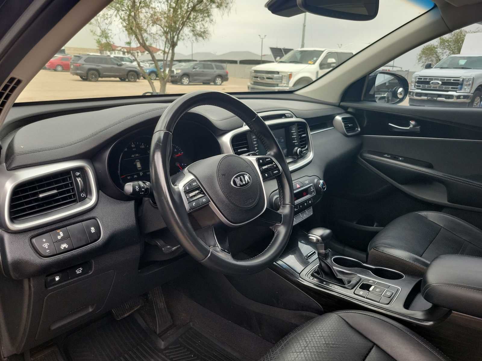 2019 Kia Sorento EX V6