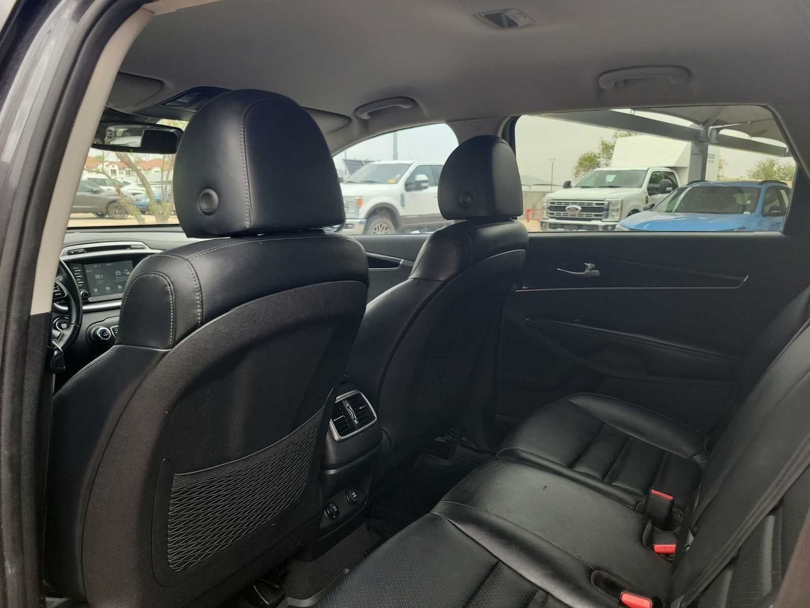 2019 Kia Sorento EX V6