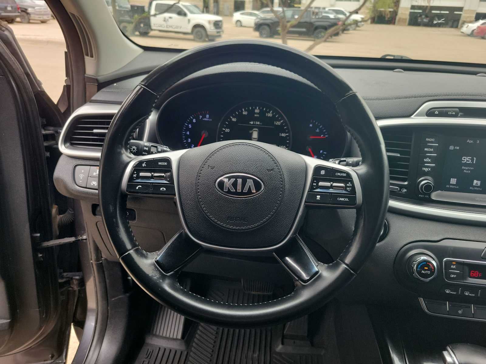 2019 Kia Sorento EX V6