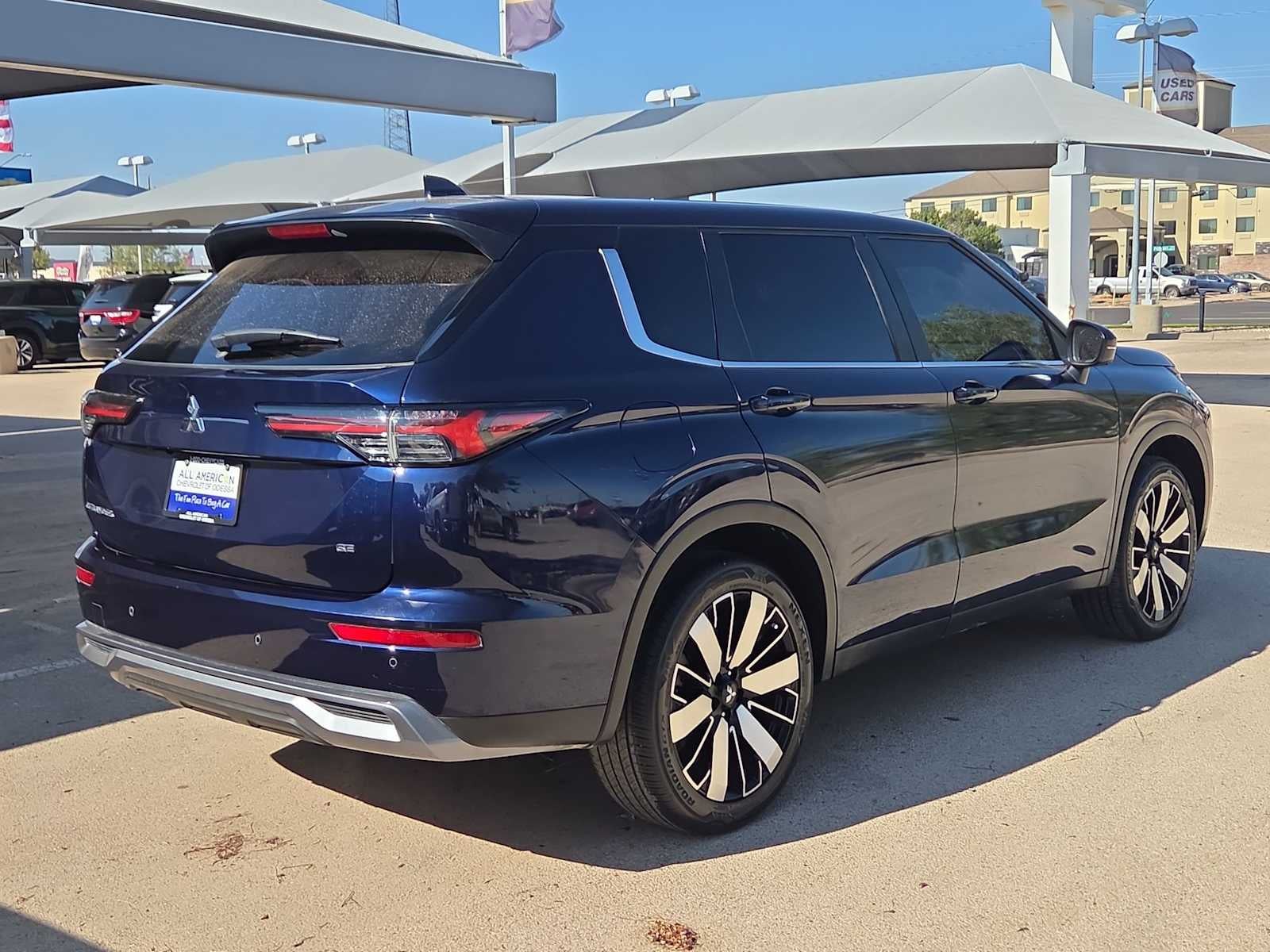 2025 Mitsubishi Outlander SE