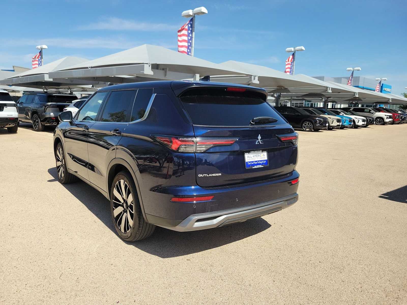 2025 Mitsubishi Outlander SE