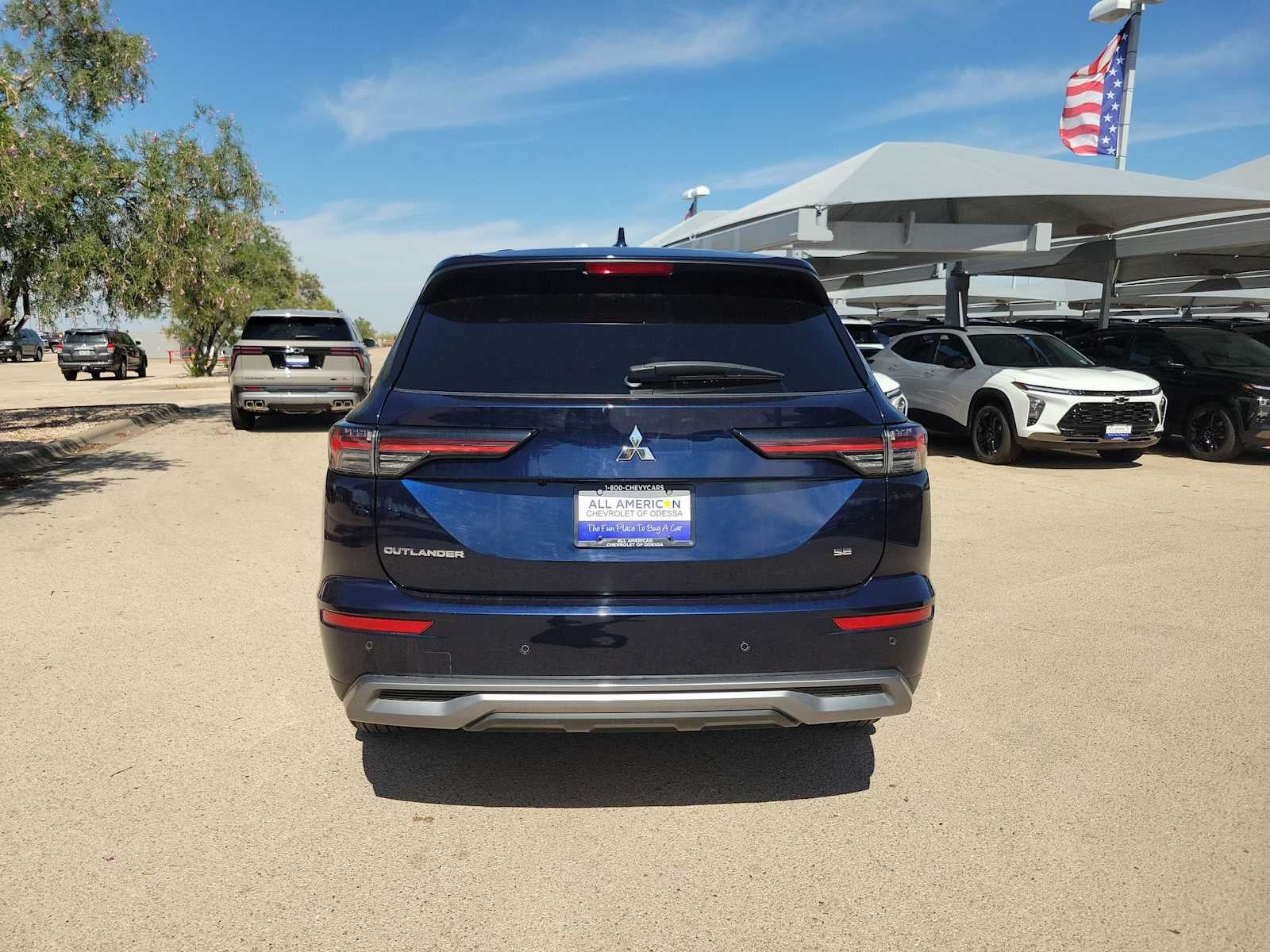 2025 Mitsubishi Outlander SE