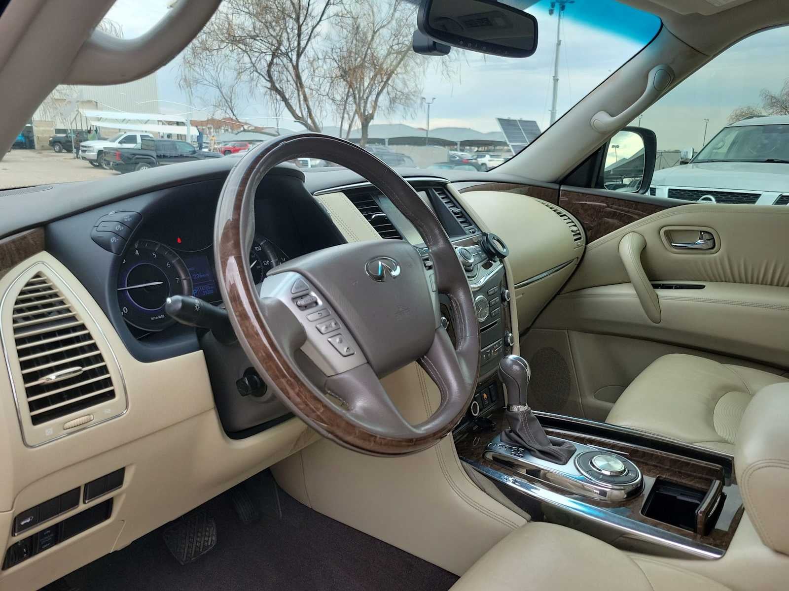 2017 INFINITI QX80 NA