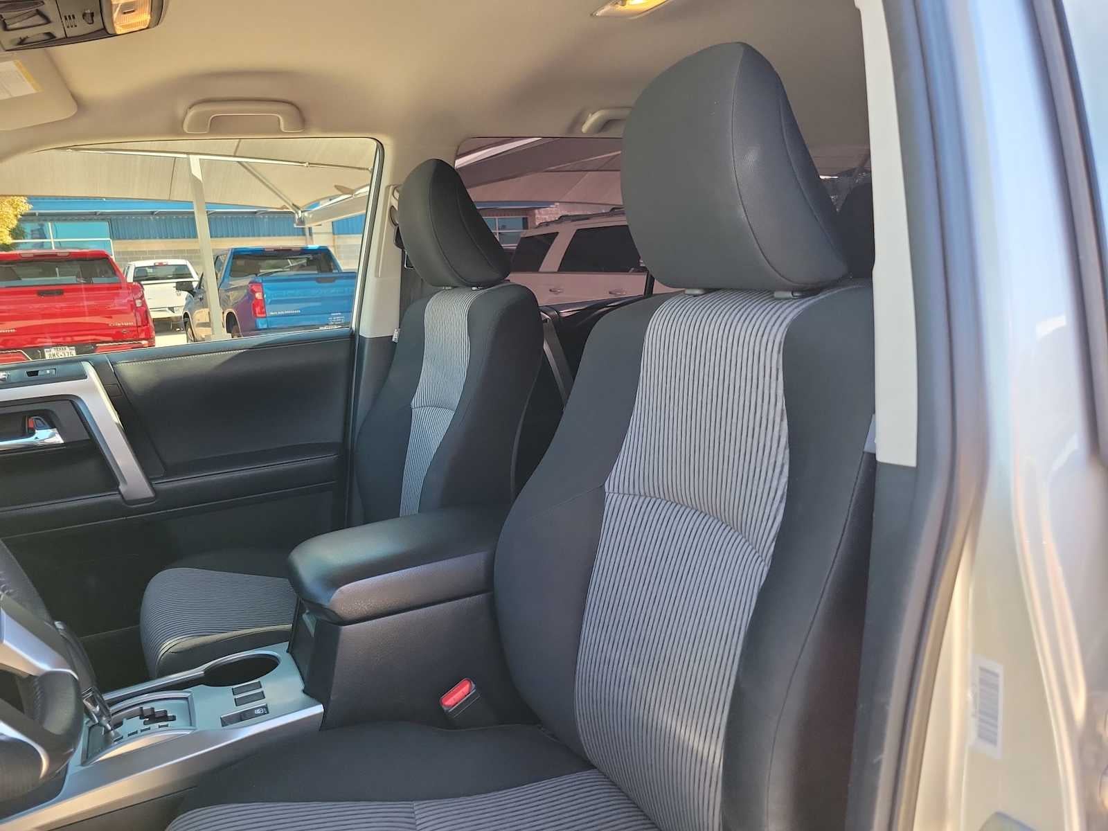 2022 Toyota 4Runner SR5