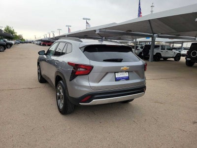 2025 Chevrolet Trax LT