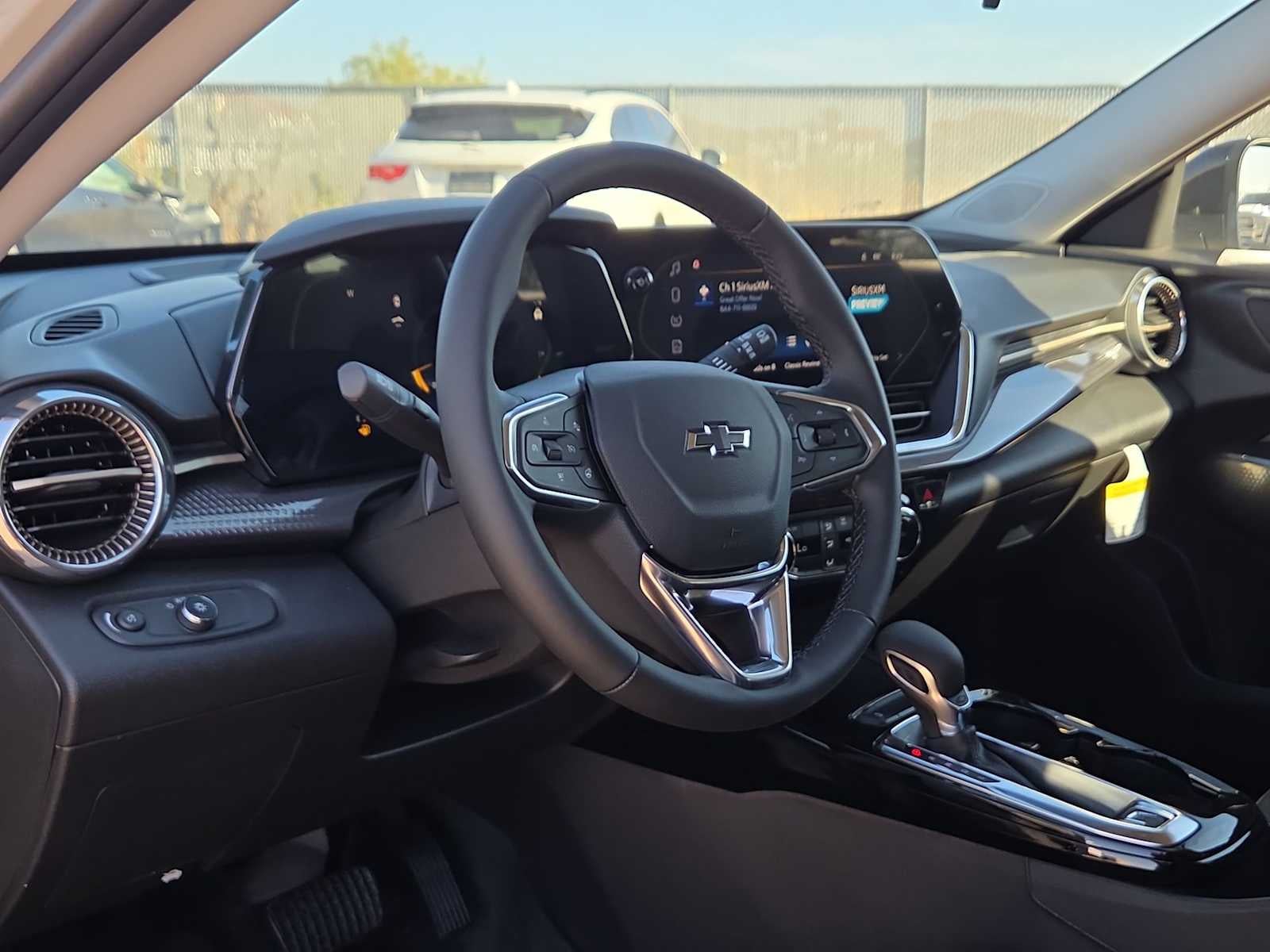 2026 Chevrolet Trax Activ - Photo 10