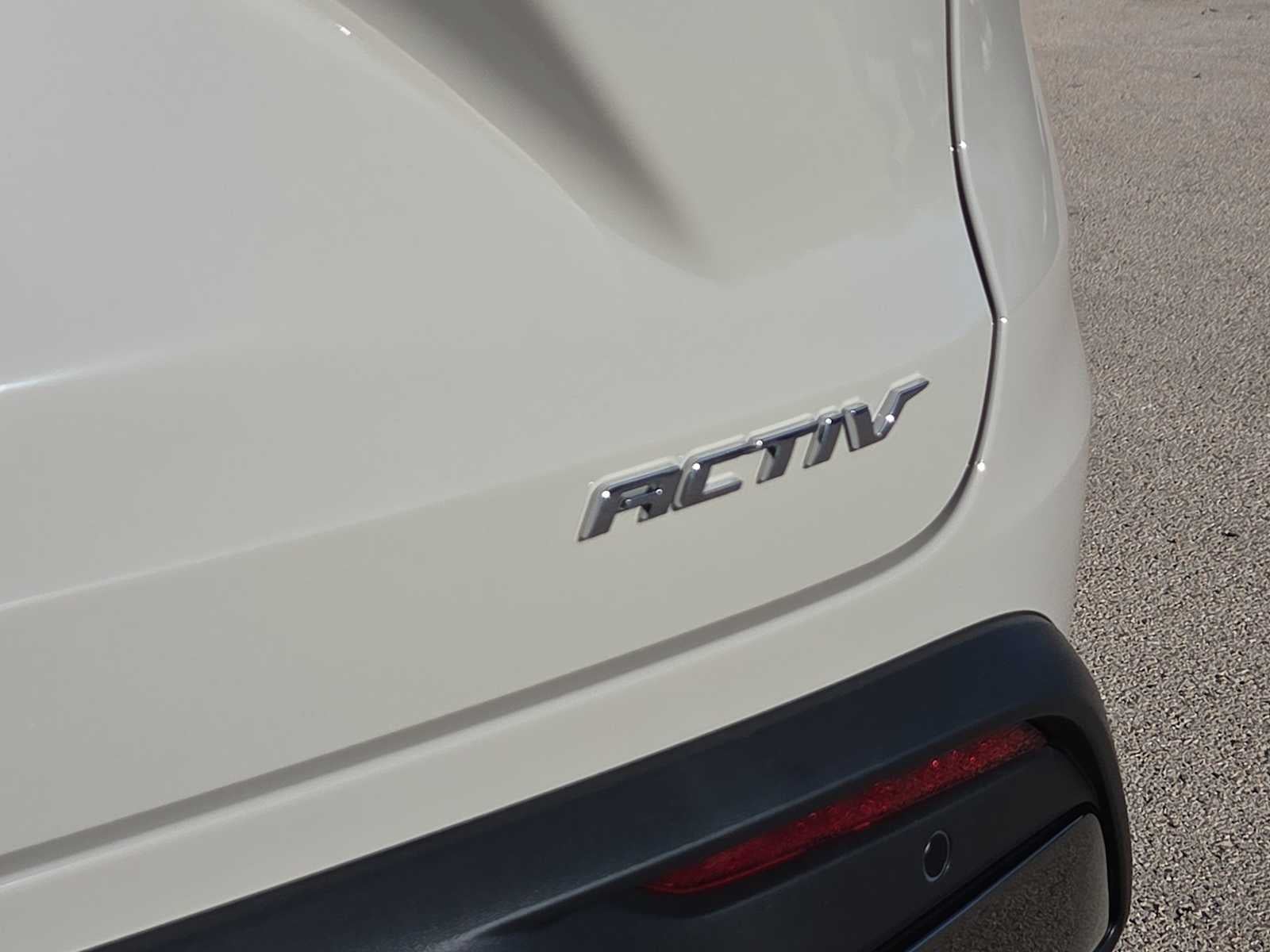 2026 Chevrolet Trax Activ - Photo 11