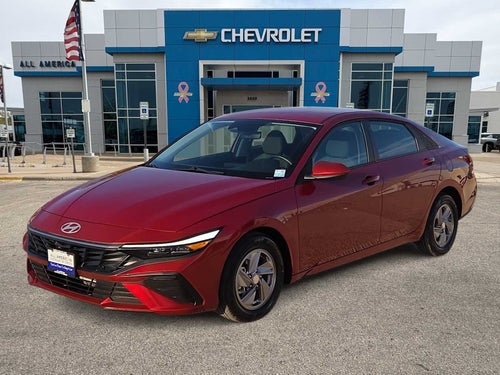 2025 Hyundai Elantra SE