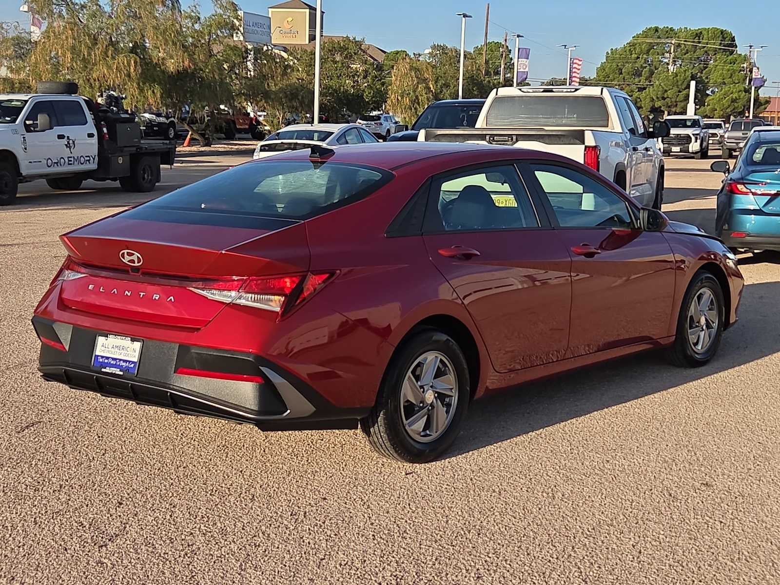 2025 Hyundai Elantra SE