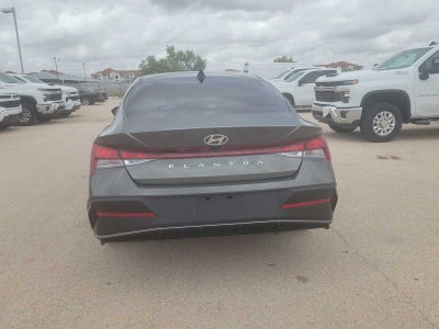 2024 Hyundai Elantra SEL