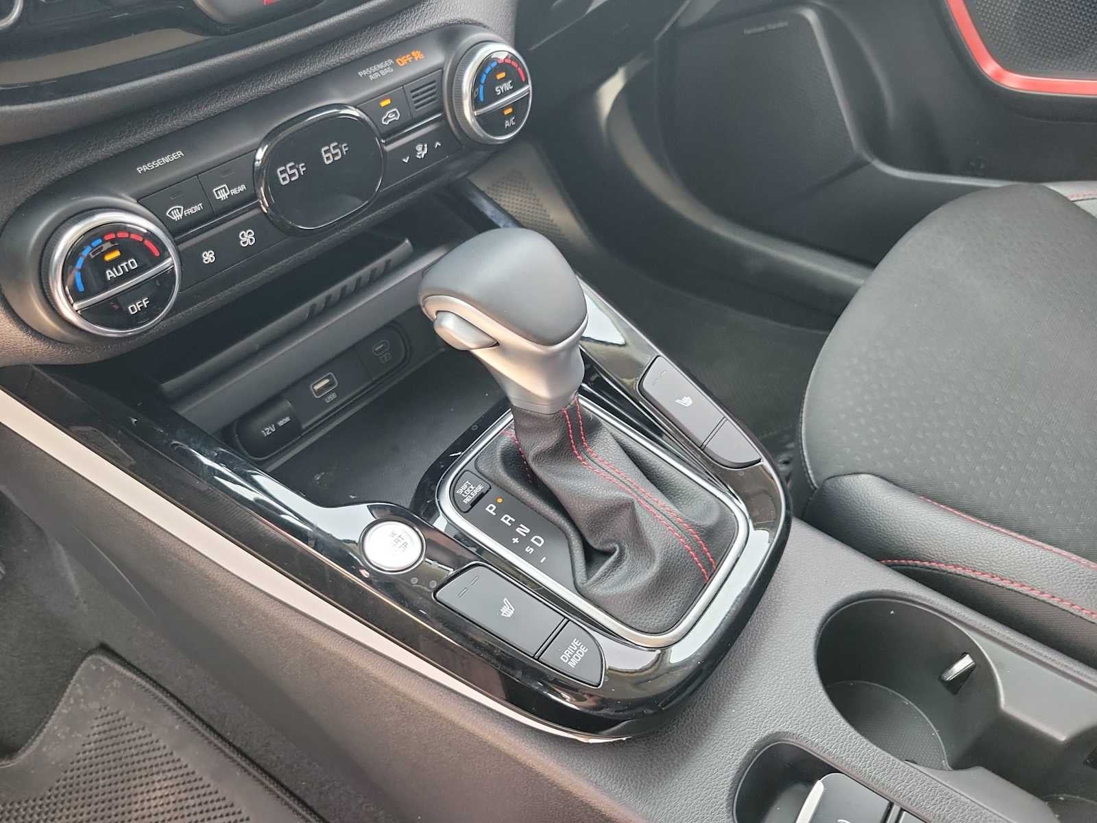 2025 Kia Soul GT-Line