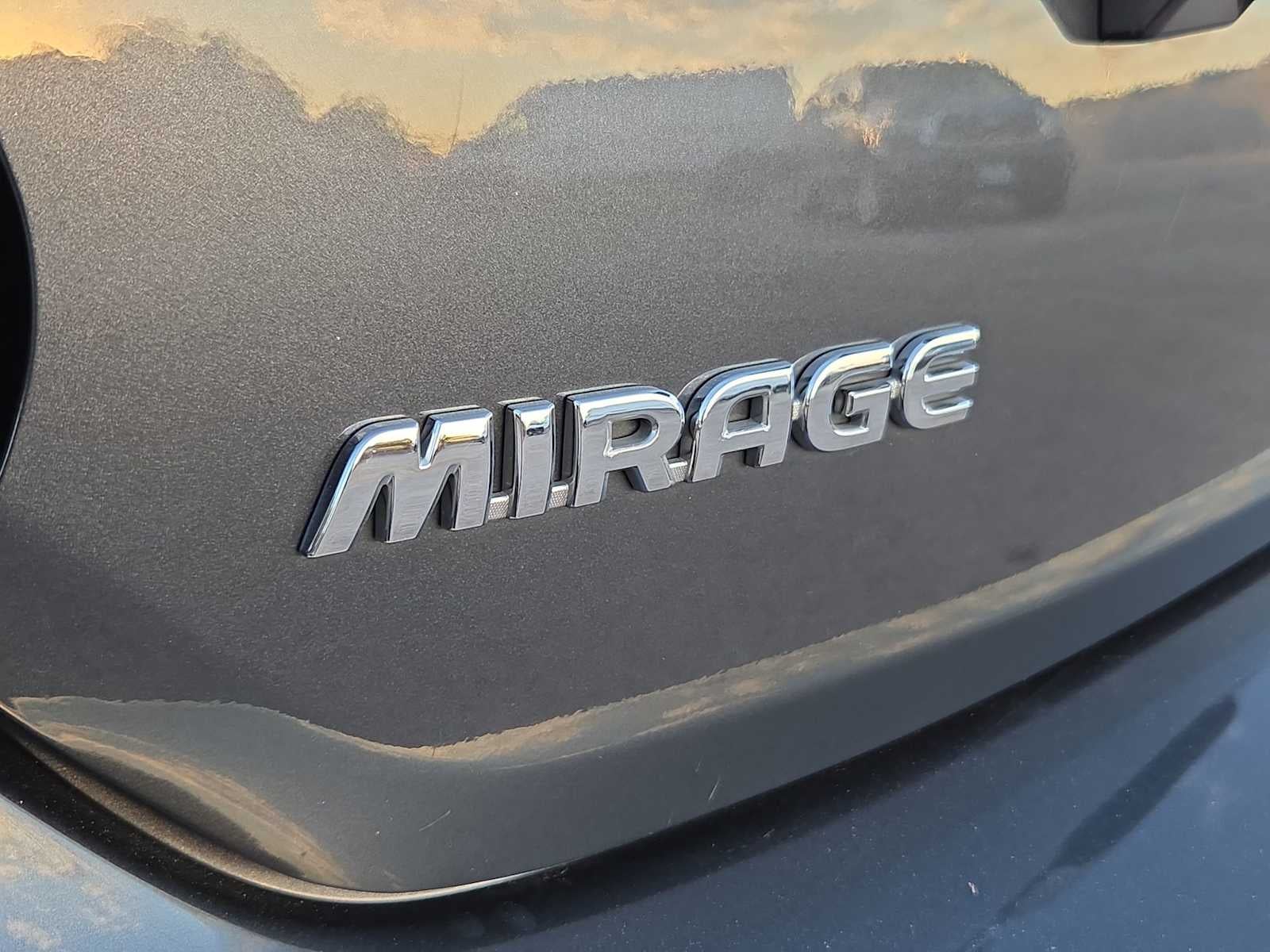 2024 Mitsubishi Mirage ES