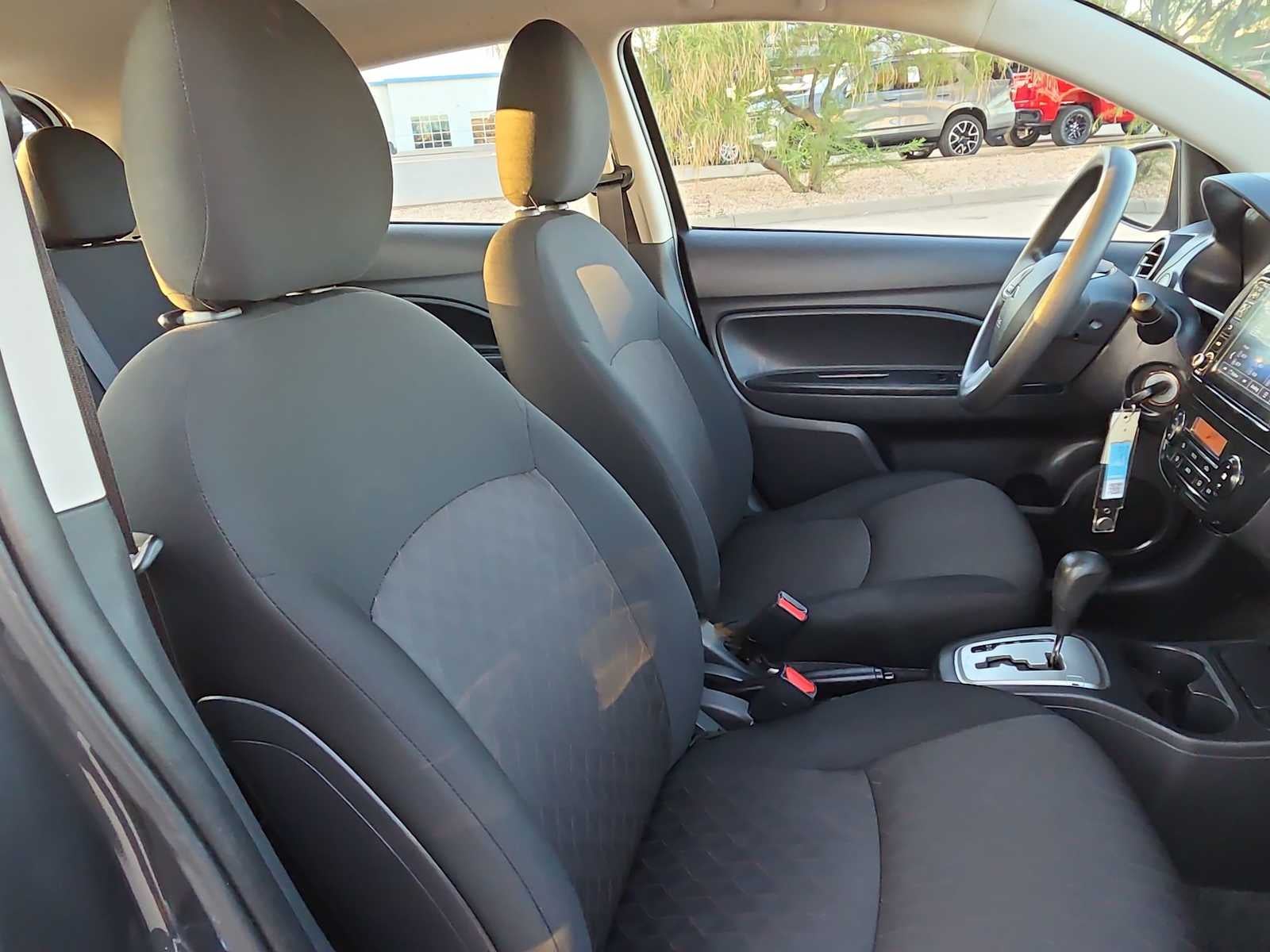 2024 Mitsubishi Mirage ES