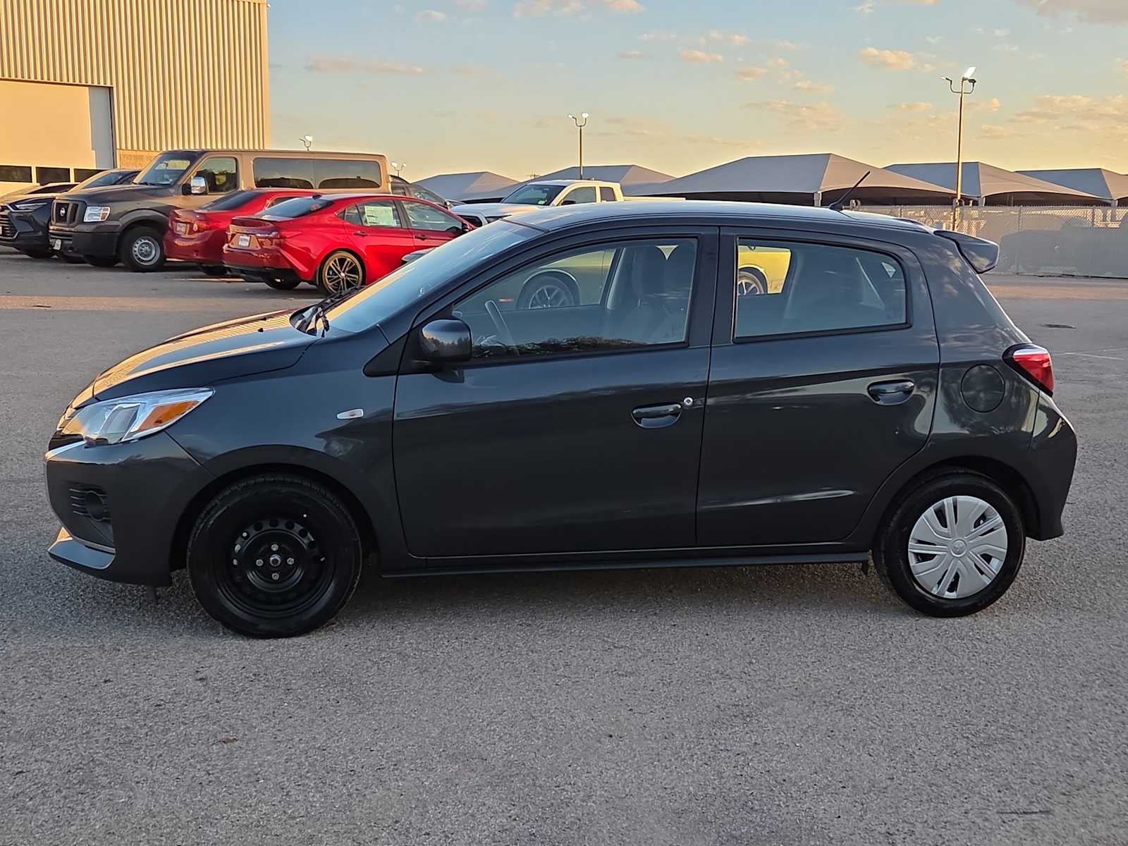 2024 Mitsubishi Mirage ES
