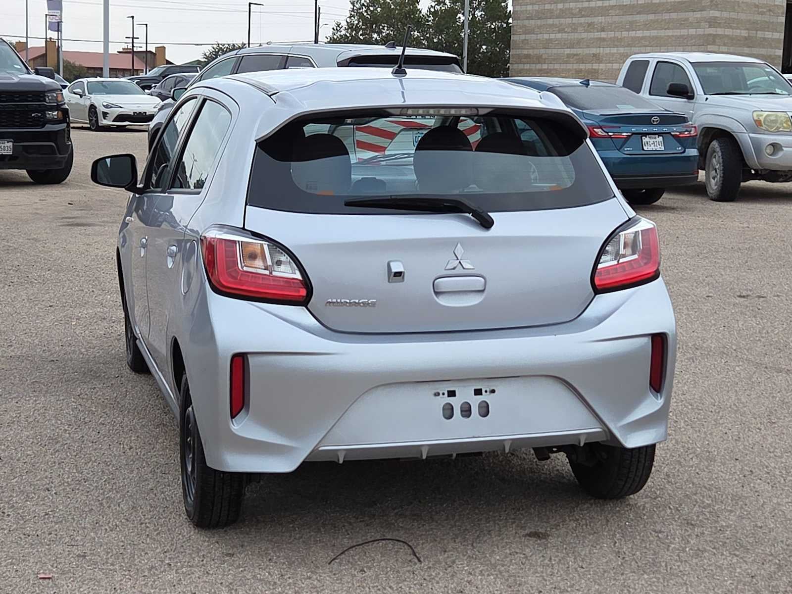 2024 Mitsubishi Mirage ES
