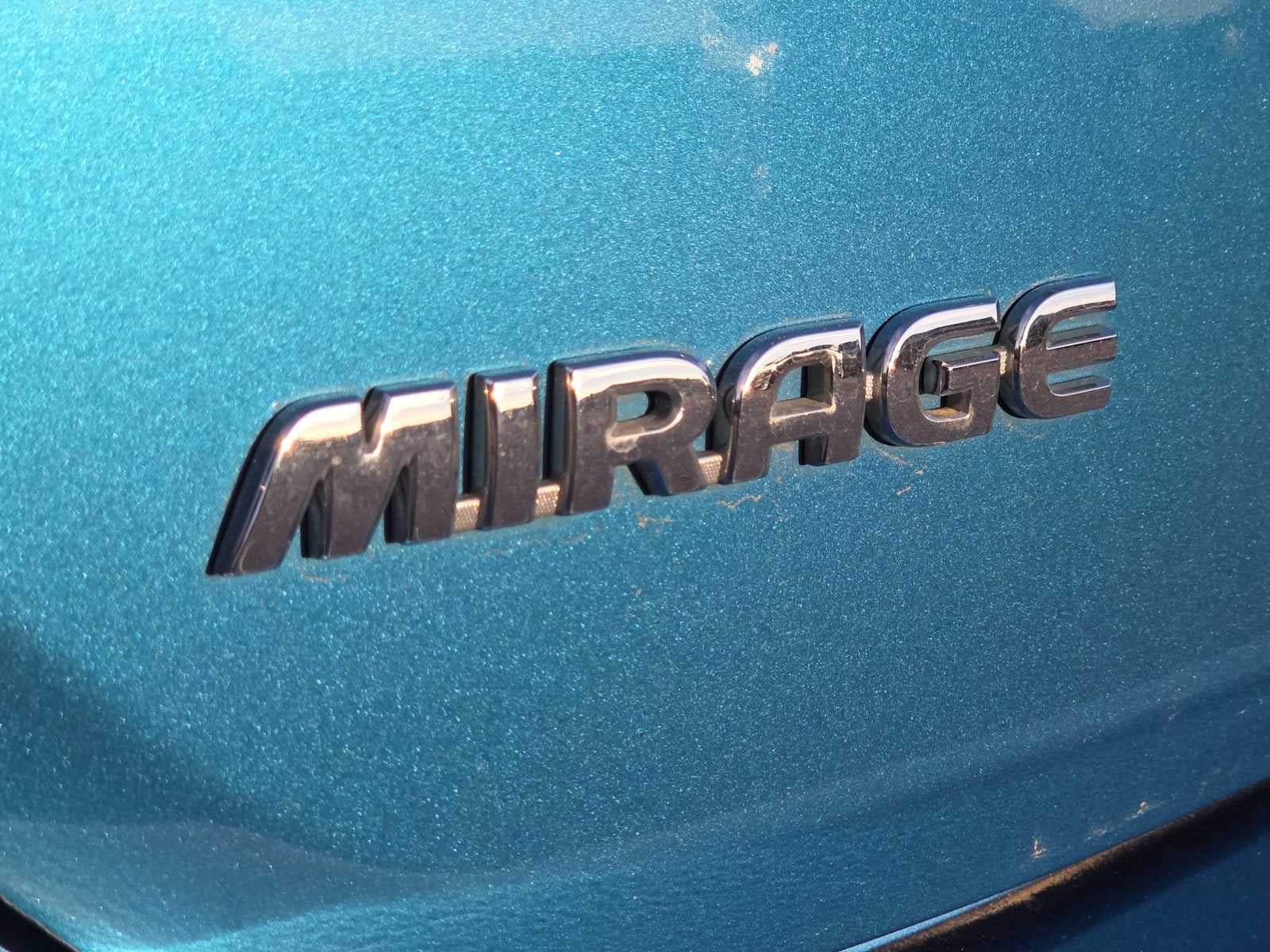 2024 Mitsubishi Mirage ES