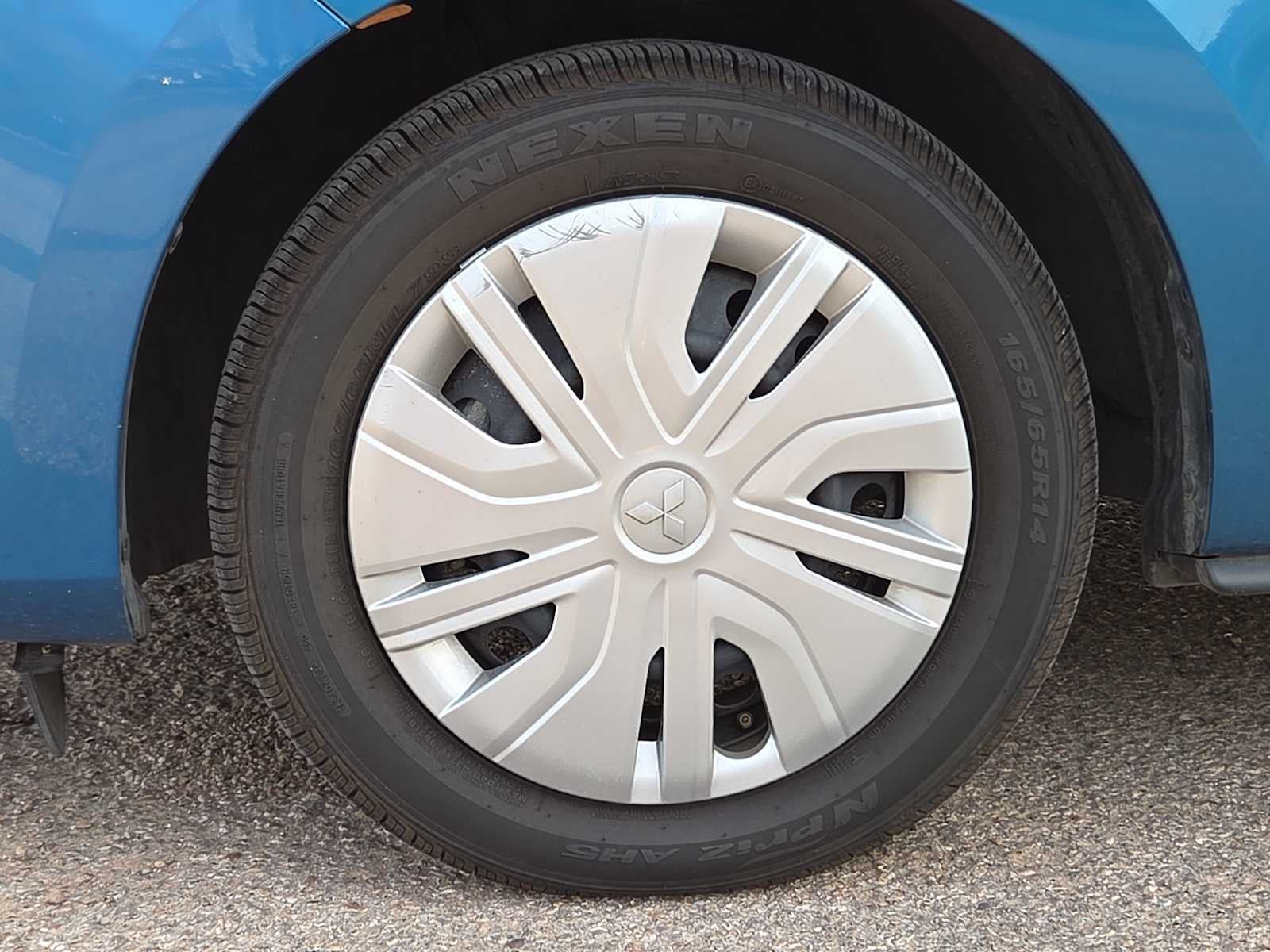 2024 Mitsubishi Mirage ES