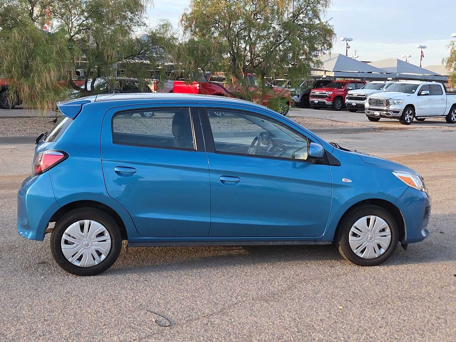 2024 Mitsubishi Mirage ES
