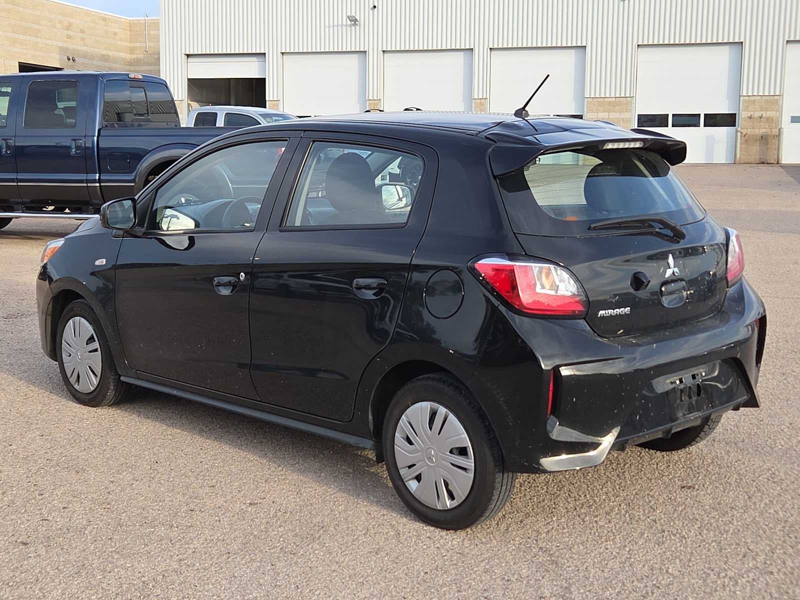 2024 Mitsubishi Mirage ES
