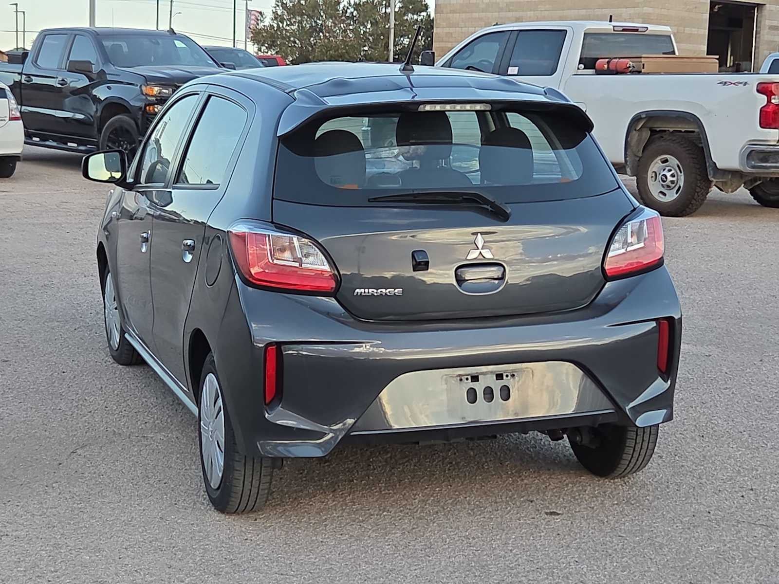 2024 Mitsubishi Mirage ES