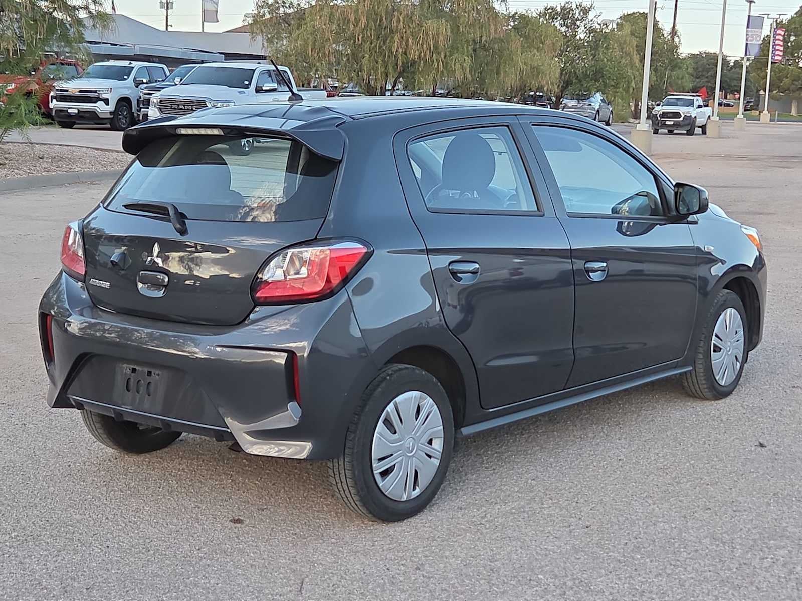2024 Mitsubishi Mirage ES