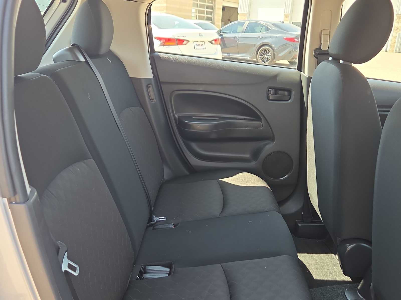 2024 Mitsubishi Mirage ES