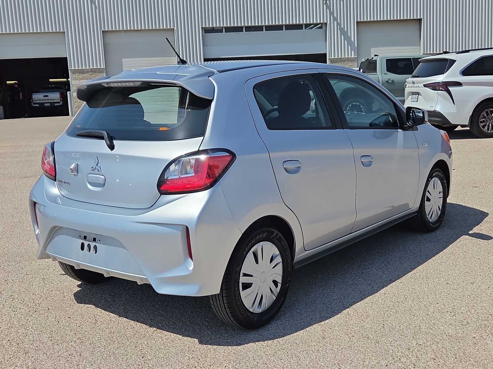 2024 Mitsubishi Mirage ES
