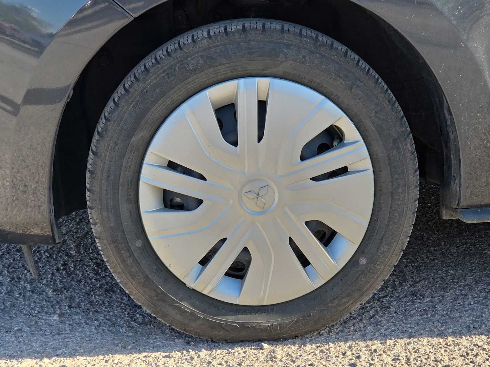 2024 Mitsubishi Mirage ES