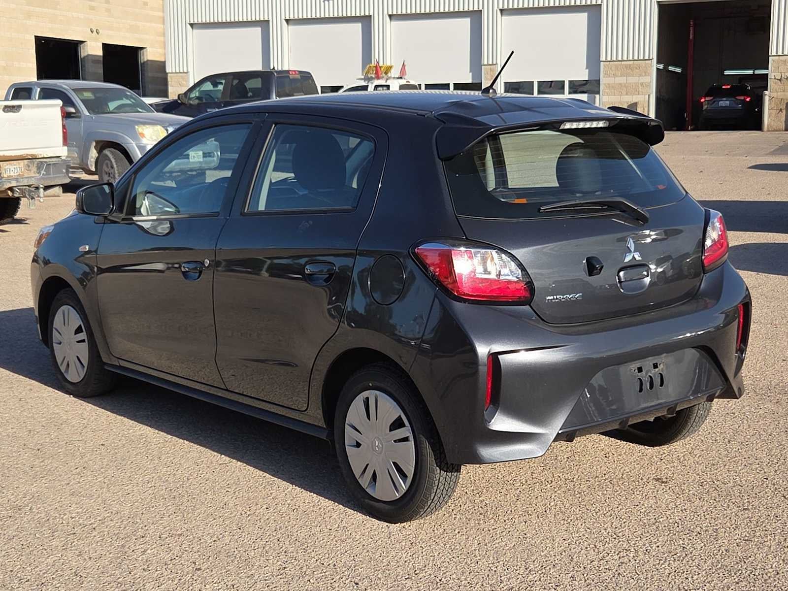 2024 Mitsubishi Mirage ES