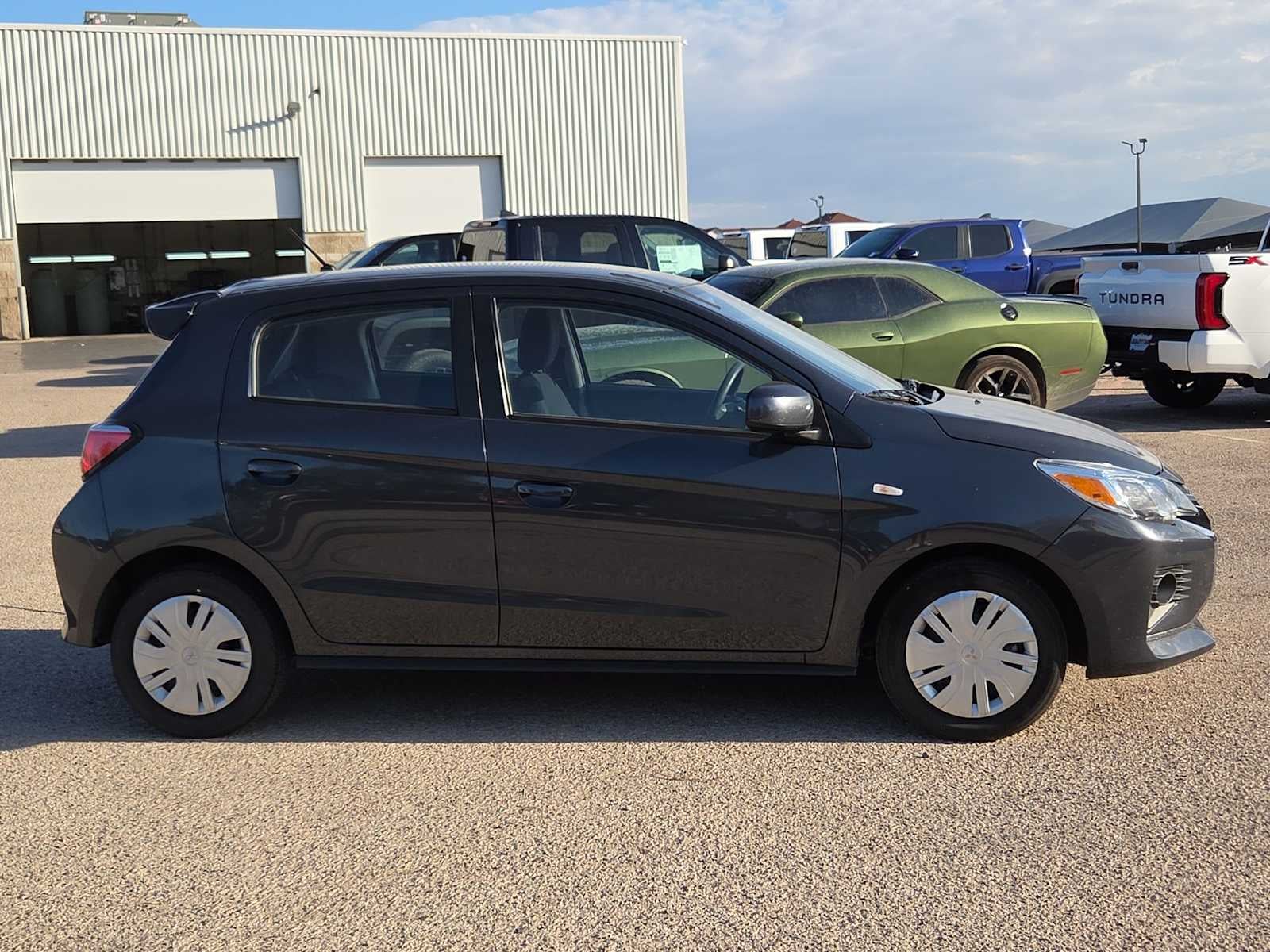 2024 Mitsubishi Mirage ES