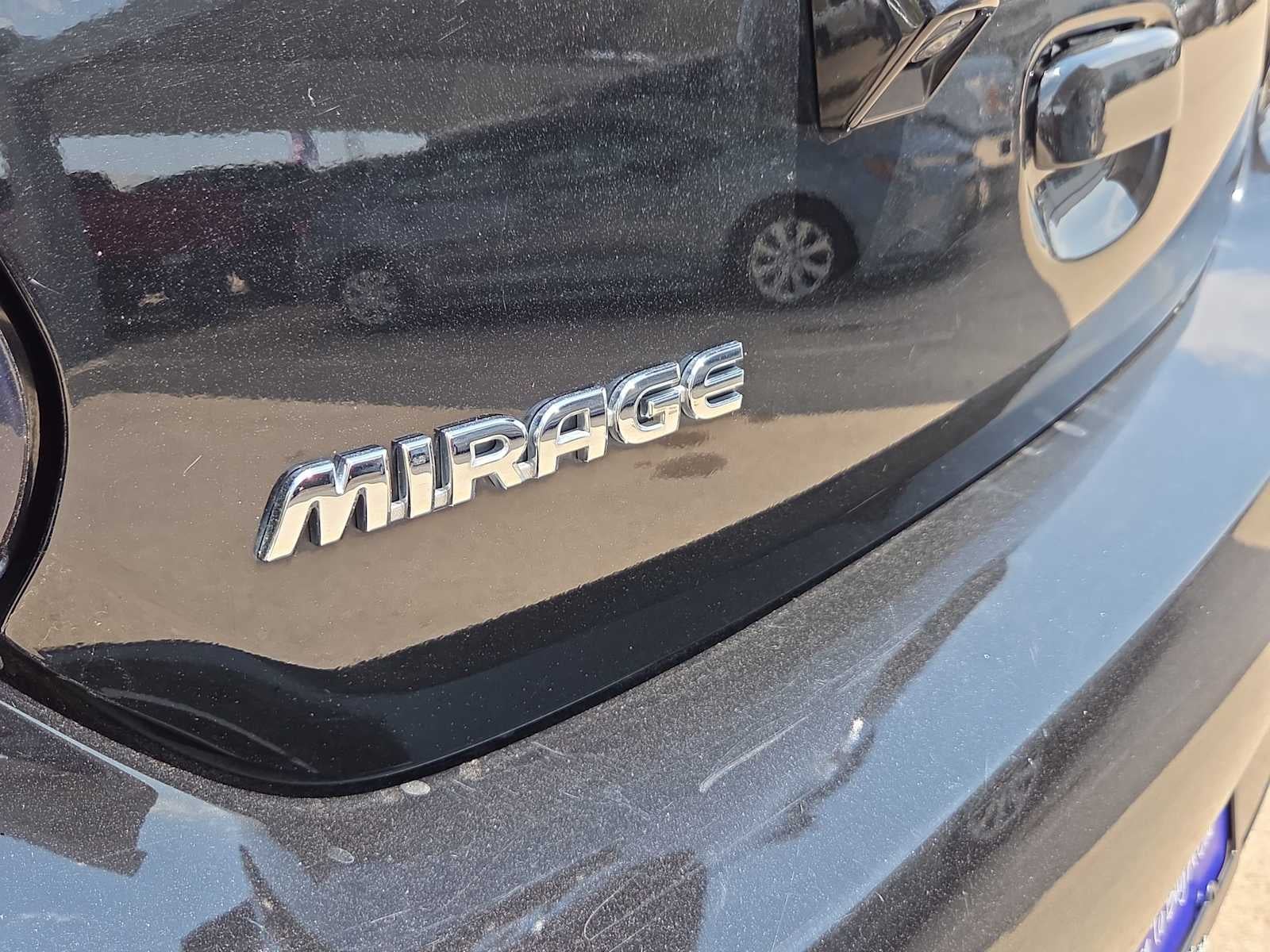 2024 Mitsubishi Mirage ES