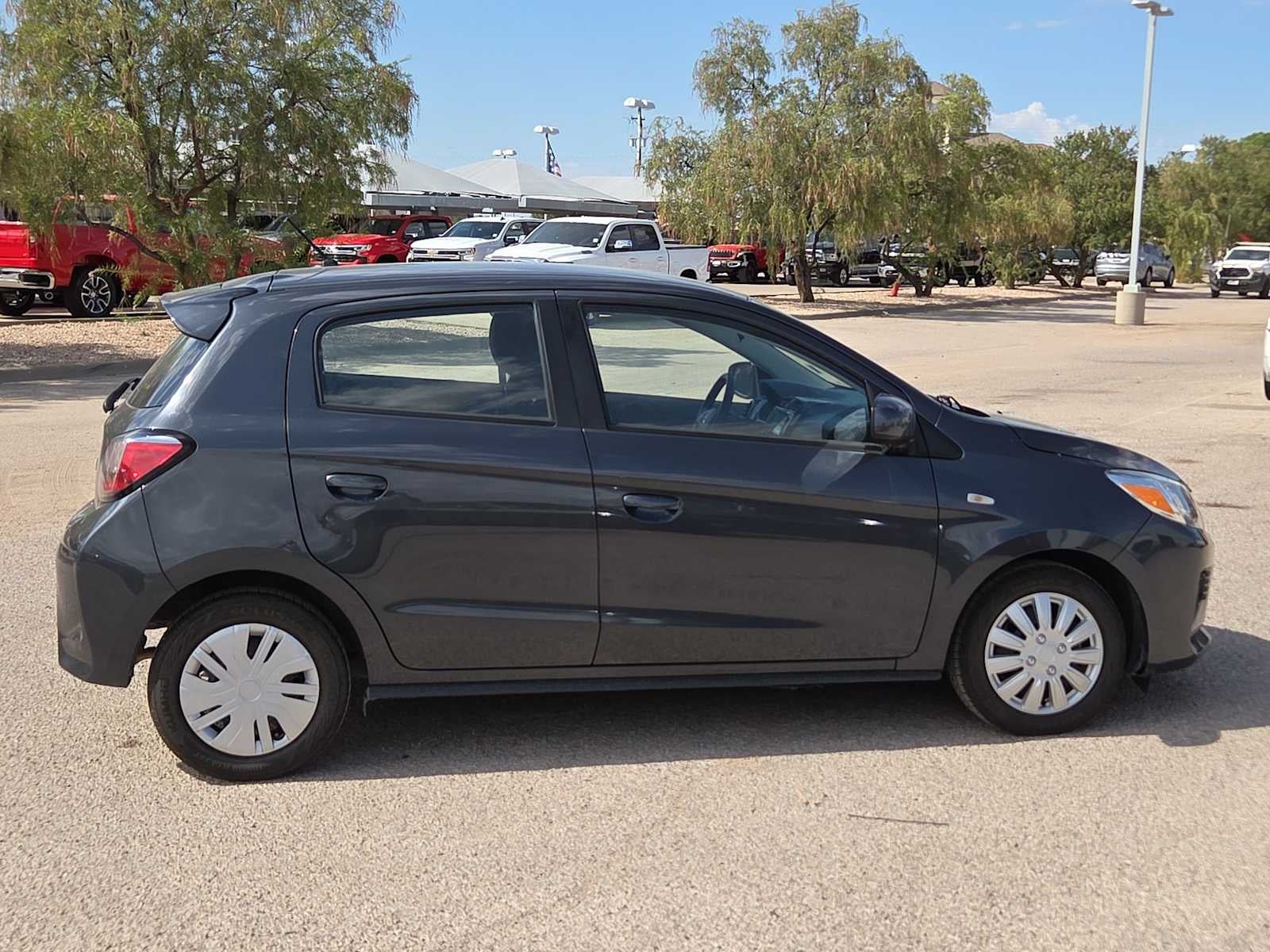 2024 Mitsubishi Mirage ES