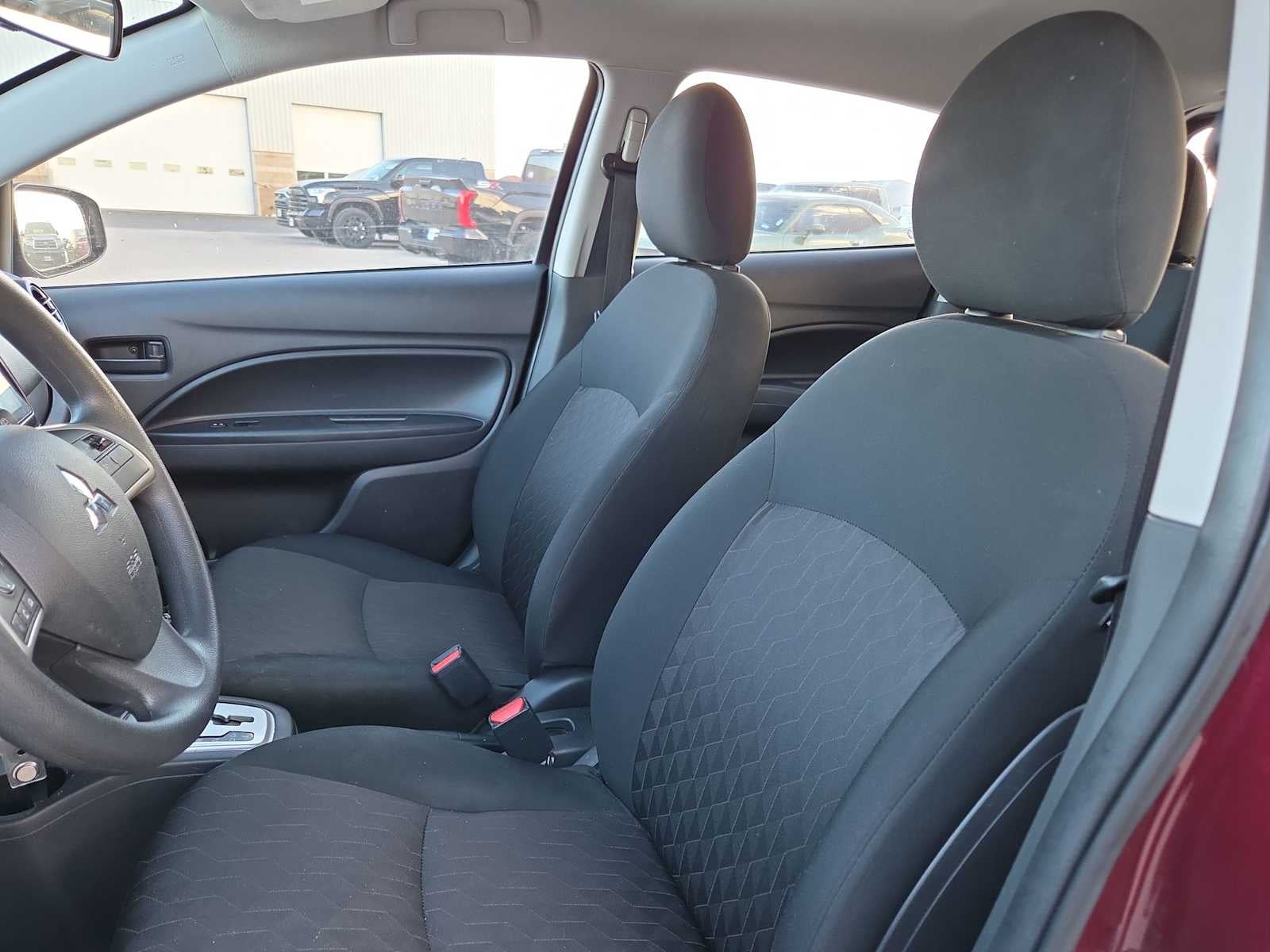 2024 Mitsubishi Mirage ES