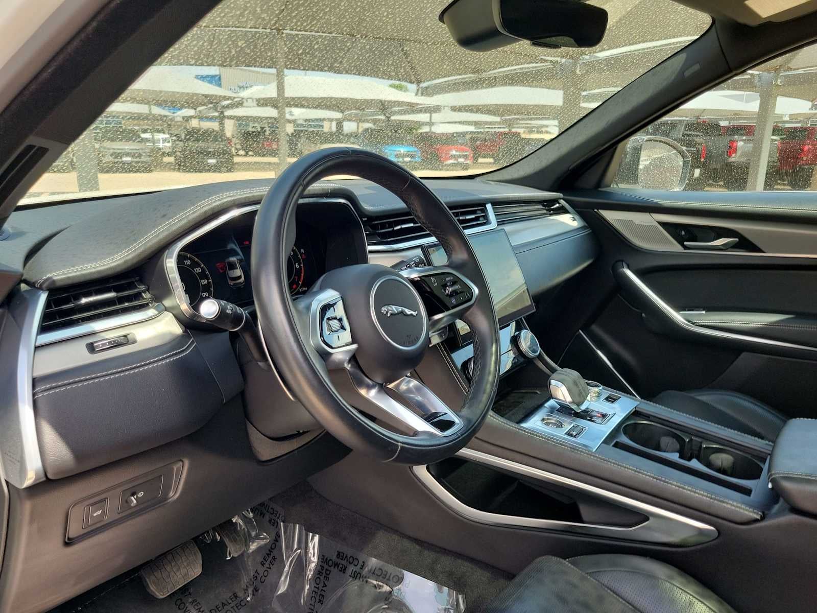 2024 Jaguar F-PACE R-Dynamic S
