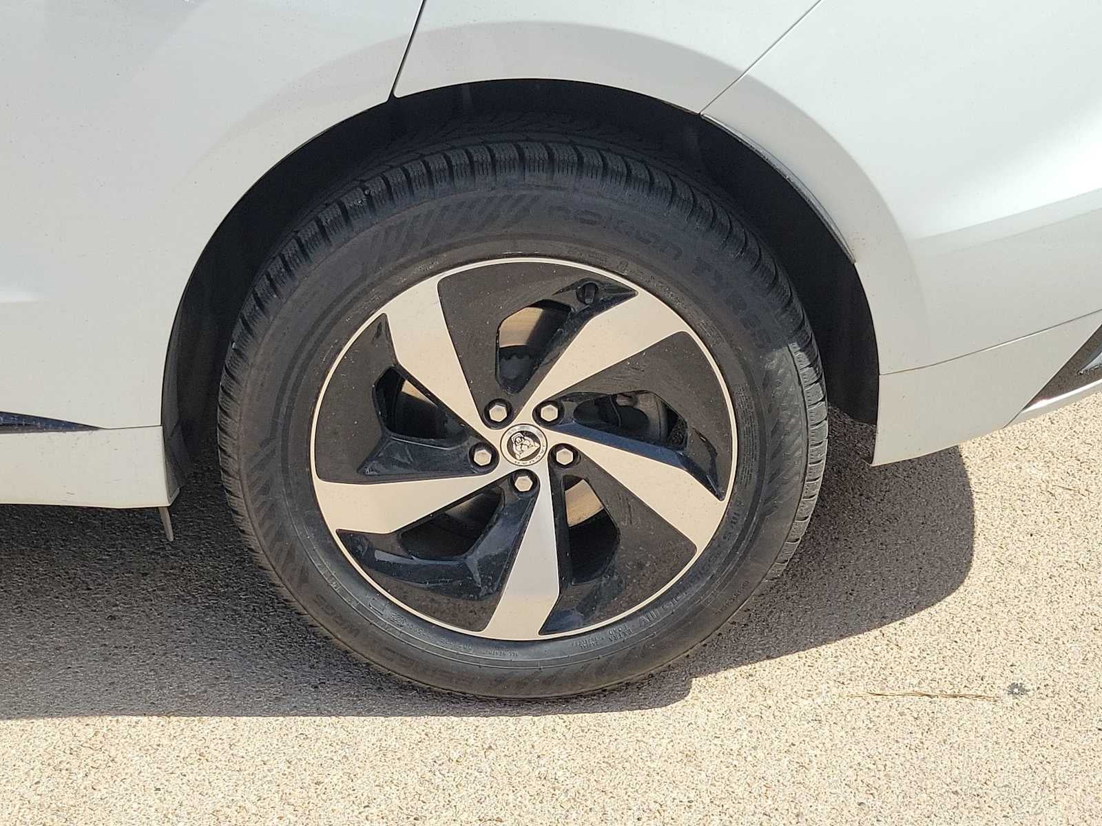 2024 Jaguar F-PACE R-Dynamic S