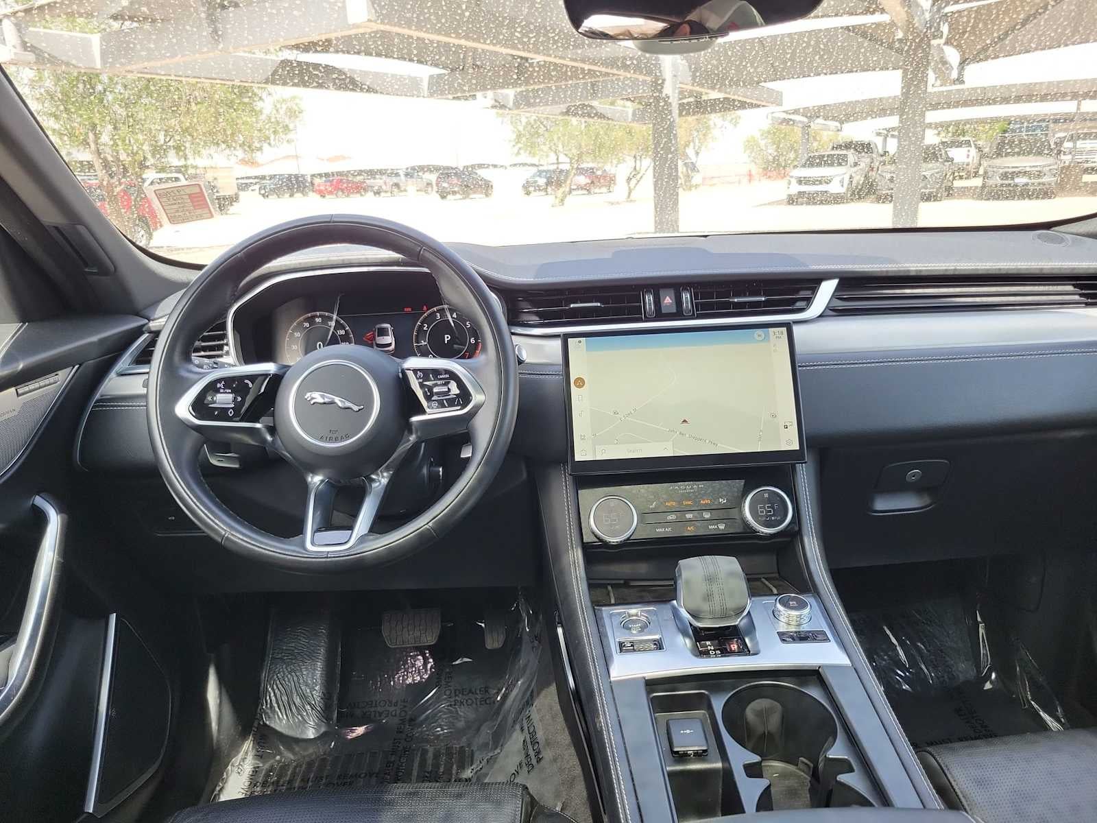 2024 Jaguar F-PACE R-Dynamic S