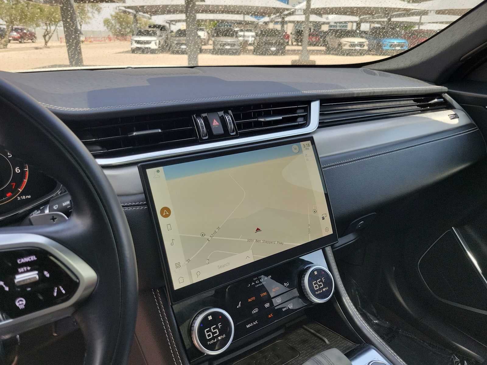 2024 Jaguar F-PACE R-Dynamic S