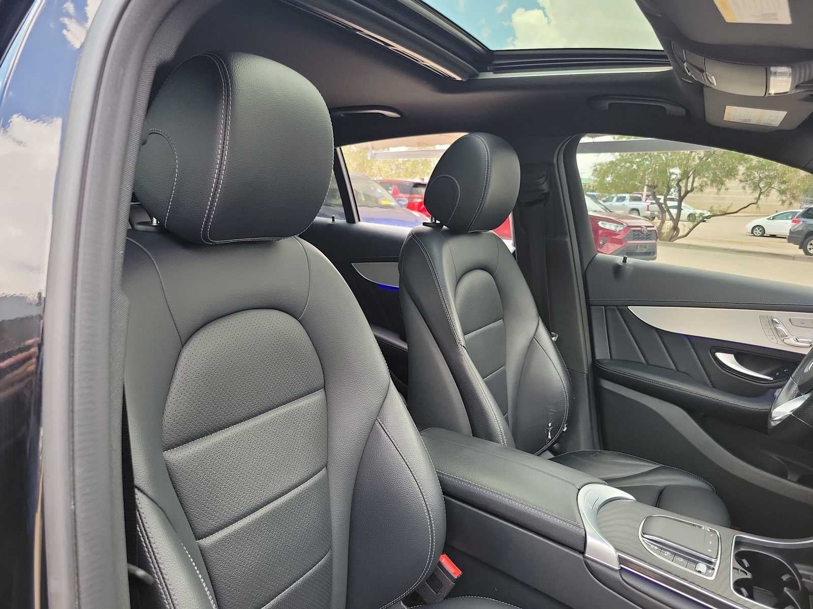 2022 Mercedes-Benz GLC GLC 300
