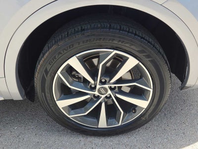 2022 Audi Q5 S line Premium Plus