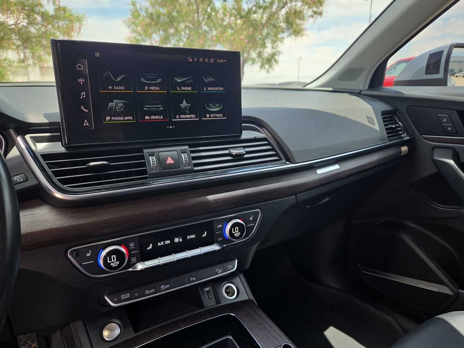 2022 Audi Q5 S line Premium Plus