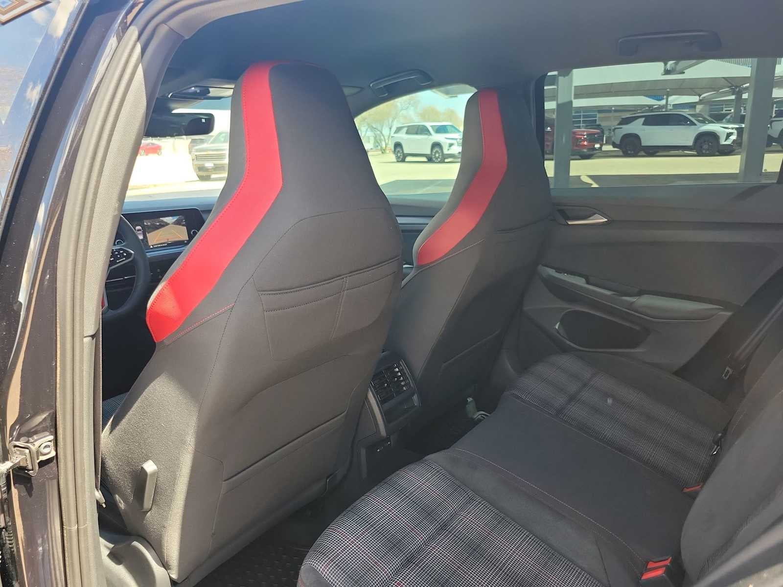 2024 Volkswagen Golf GTI 380 S