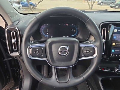 2023 Volvo XC40 Ultimate Dark Theme